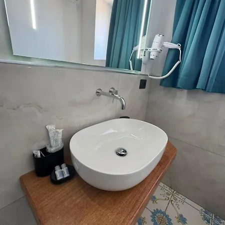 Hotel Ancora-2
